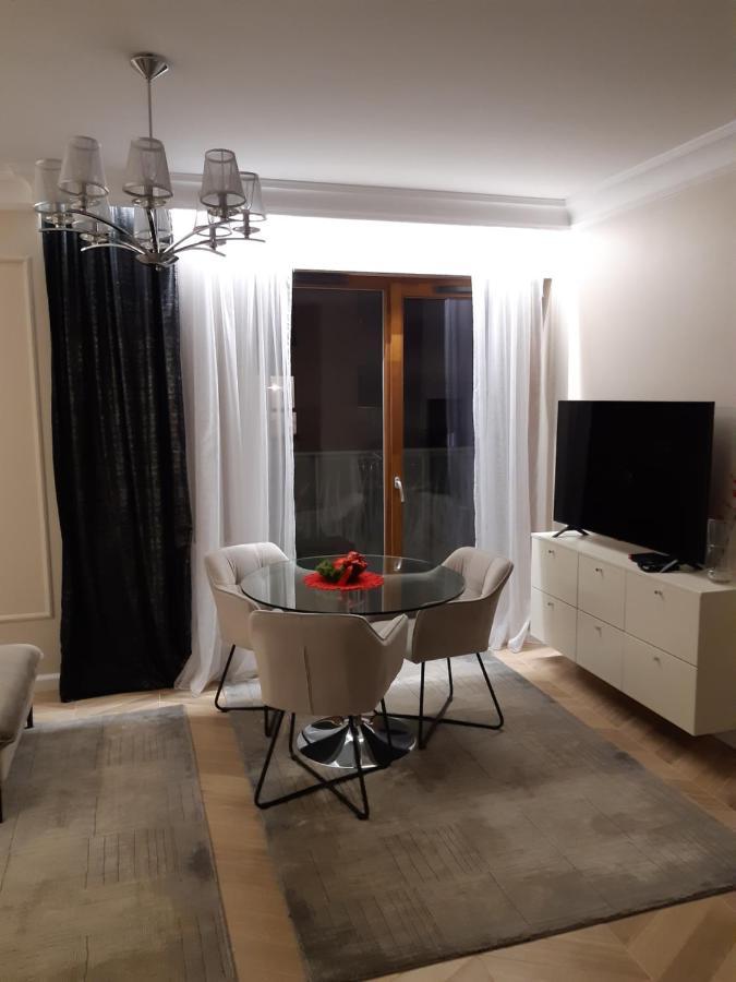 Beige Mood City Apartment Вроцлав Екстериор снимка
