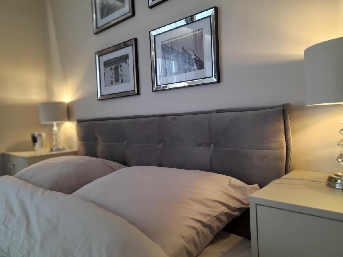 Beige Mood City Apartment Вроцлав Екстериор снимка