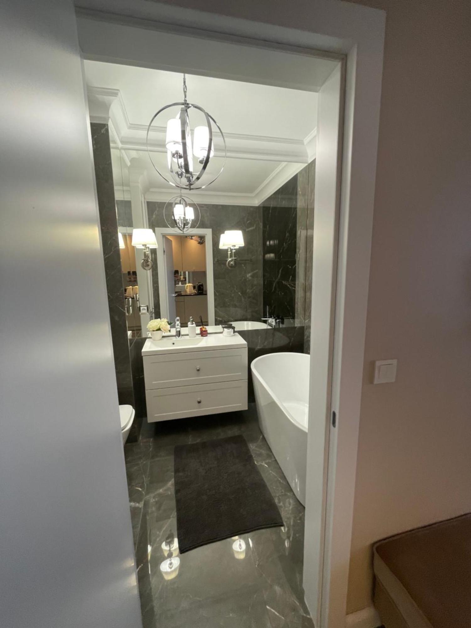 Beige Mood City Apartment Вроцлав Екстериор снимка