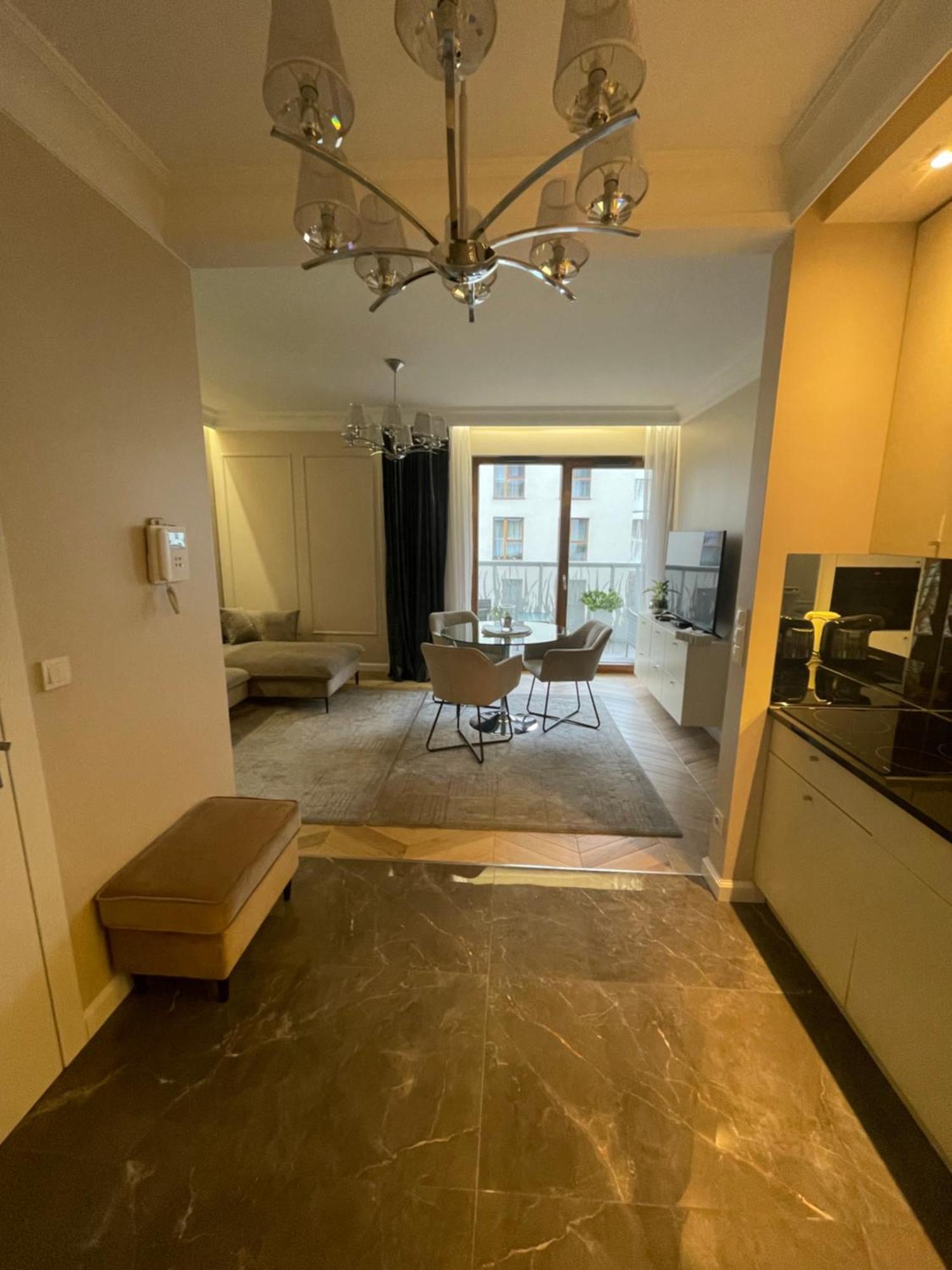 Beige Mood City Apartment Вроцлав Екстериор снимка